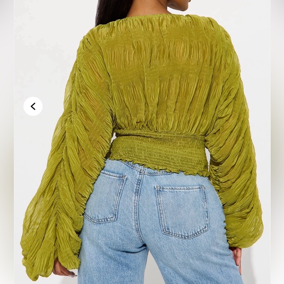 Chartreuse Green Chiffon Long Sleeve Bell Sleeve Top | Brand New | Small - Picture 8 of 9